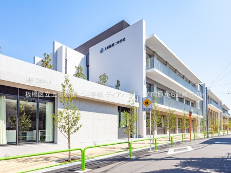 ���ӊ� ���w�Z 1270m ���旧�����񒆊w�Z