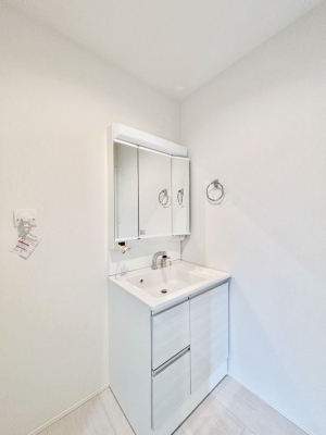 ���ʑ�E���ʏ� ���[�͂Ƌ@�\���ɗD�ꂽ���ʉ��ϑ�