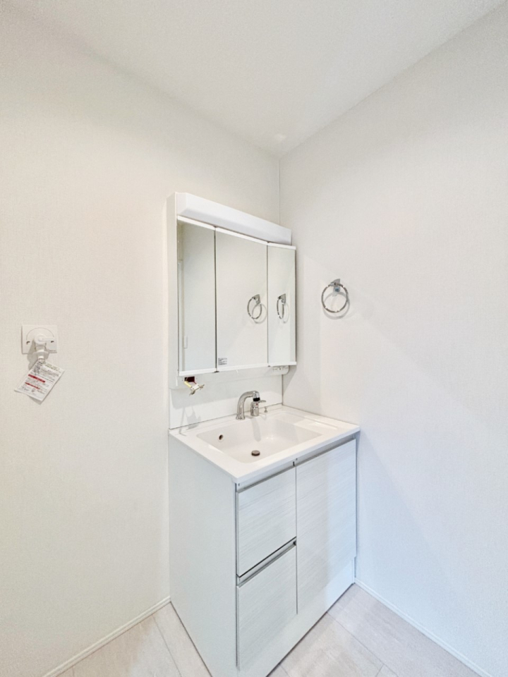 ���ʑ�E���ʏ� ���[�͂Ƌ@�\���ɗD�ꂽ���ʉ��ϑ�