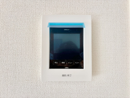 ���̑����� TV���j�^�[�t�C���^�[�t�H�����t���Ă��ăZ�L�����e�B�[��