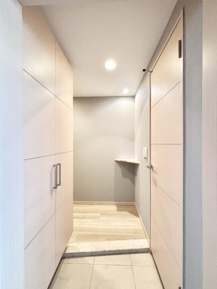 ���� �Ƒ��̋A��₨�q�l�������������}���錺��  