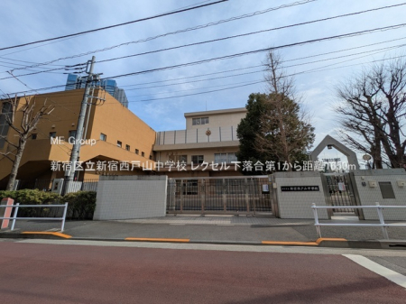 ���ӊ� ���w�Z 1650m �V�h�旧�V�h���ˎR���w�Z