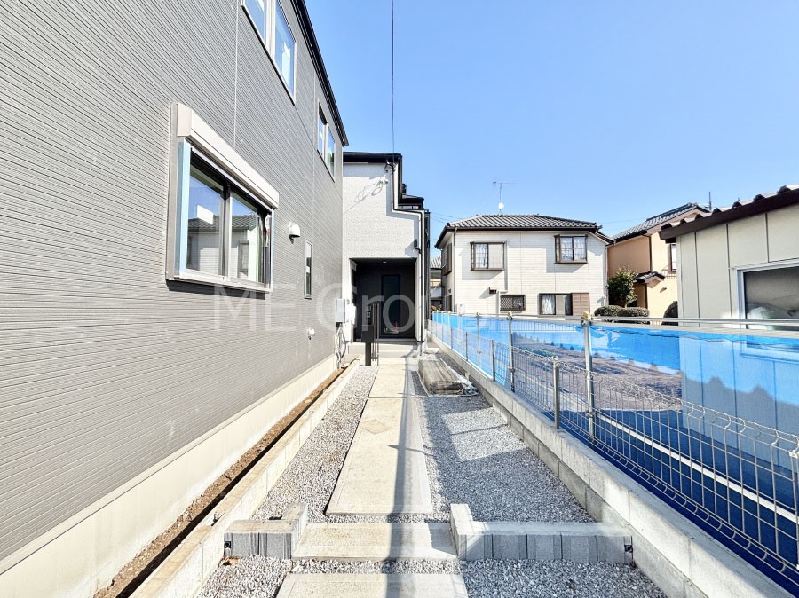 ���n�O�ώʐ^ �������ꂽ�O�ρA�㎿�ȏZ��Ԃ��L���鎺���͉i�����S���ĉ߂�����Z���ł��B 