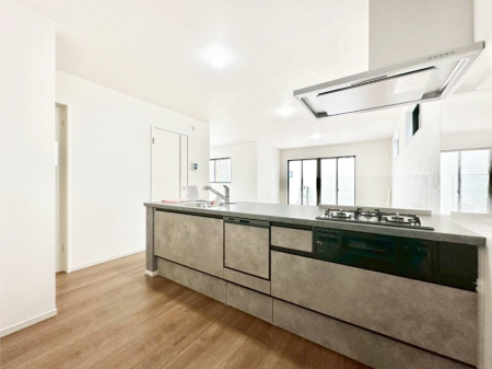 �L�b�`�� �L�X�Ƃ����g������̗ǂ��L�b�`���œ��X�̂��������y�����Ȃ肻��