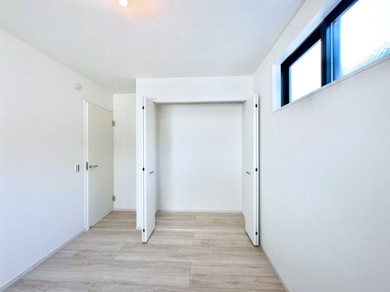 ���̑����� �u�₩�ȓ��������������S�̂�D������ݍ���ł���܂�