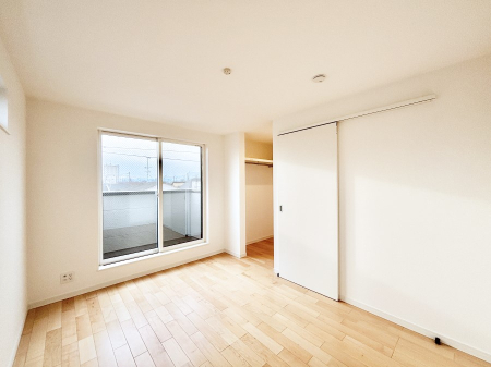 ���̑����� �o���R�j�[���J�������v���X���Ă����m���BWIC�t���B