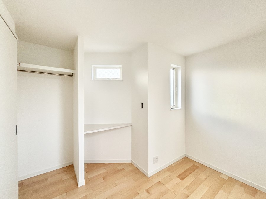 �q������ �q�������ɂ��������߂Ȏ��[�X�y�[�X�����Ղ�̋���