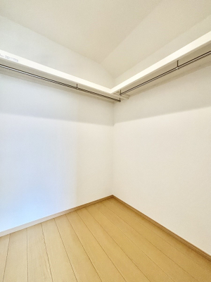 ���̑� �E�H�[�N�C���N���[�[�b�g�t���Ő�����Ԃ��L�����p�ł��܂��B