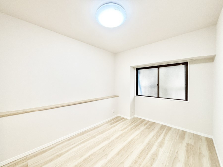 �q������ ������̂₳���������S�n�悢�v���C�x�[�g���[��