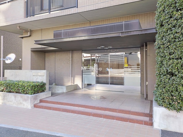 �G���g�����X -