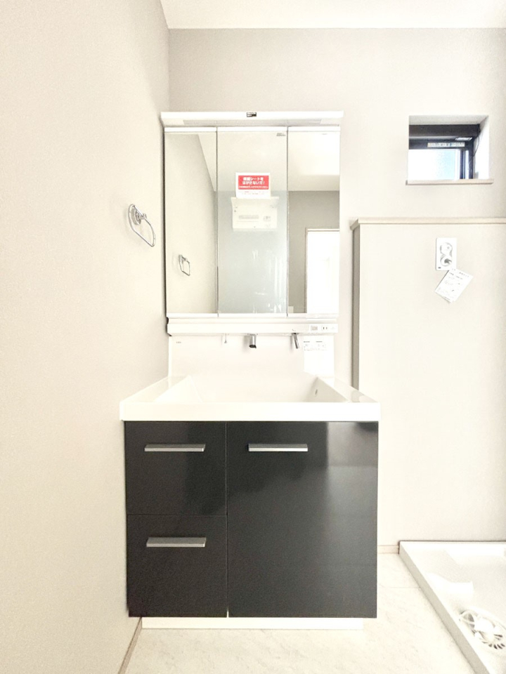 ���ʑ�E���ʏ� �傫�����₷���O�ʋ��Ő�����������ʑ�́A�g�����Ȃ݃`�F�b�N�┧�̂������ɂ������߂ł��B 