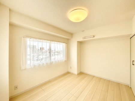 �q������ ������̂₳���������S�n�悢�v���C�x�[�g���[��