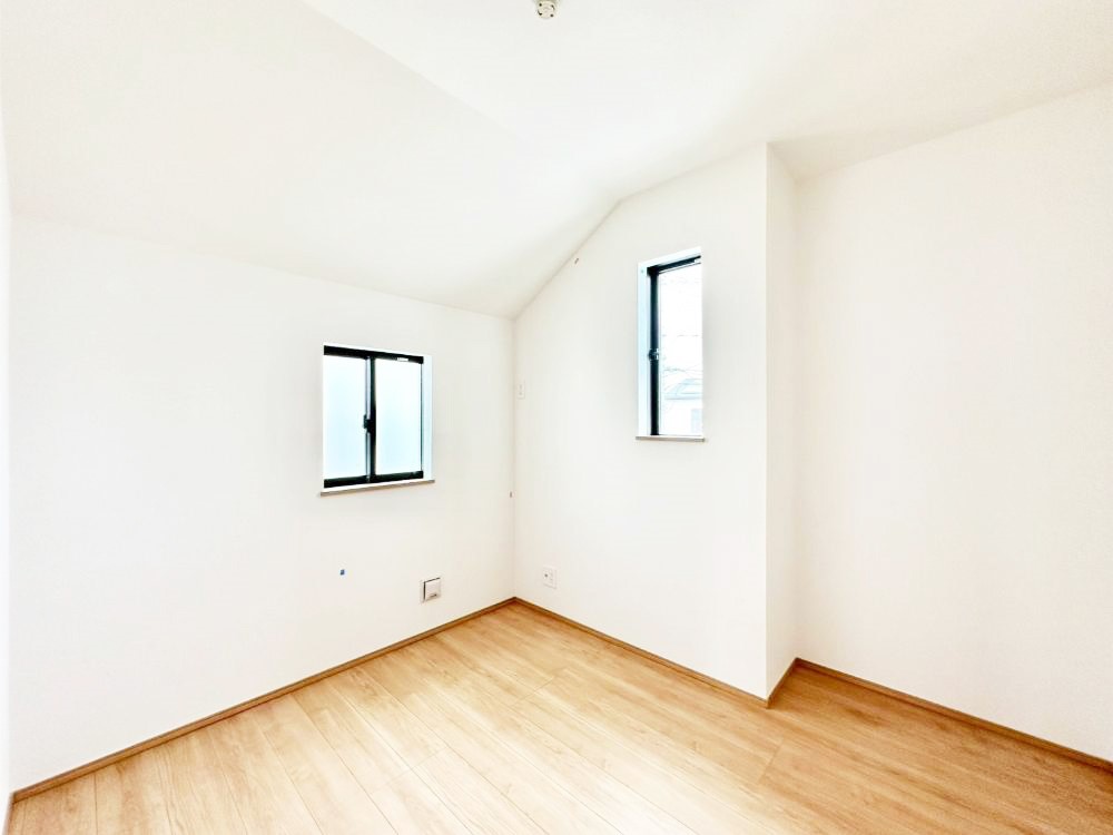 �q������ ������̂₳���������S�n�悢�v���C�x�[�g���[��