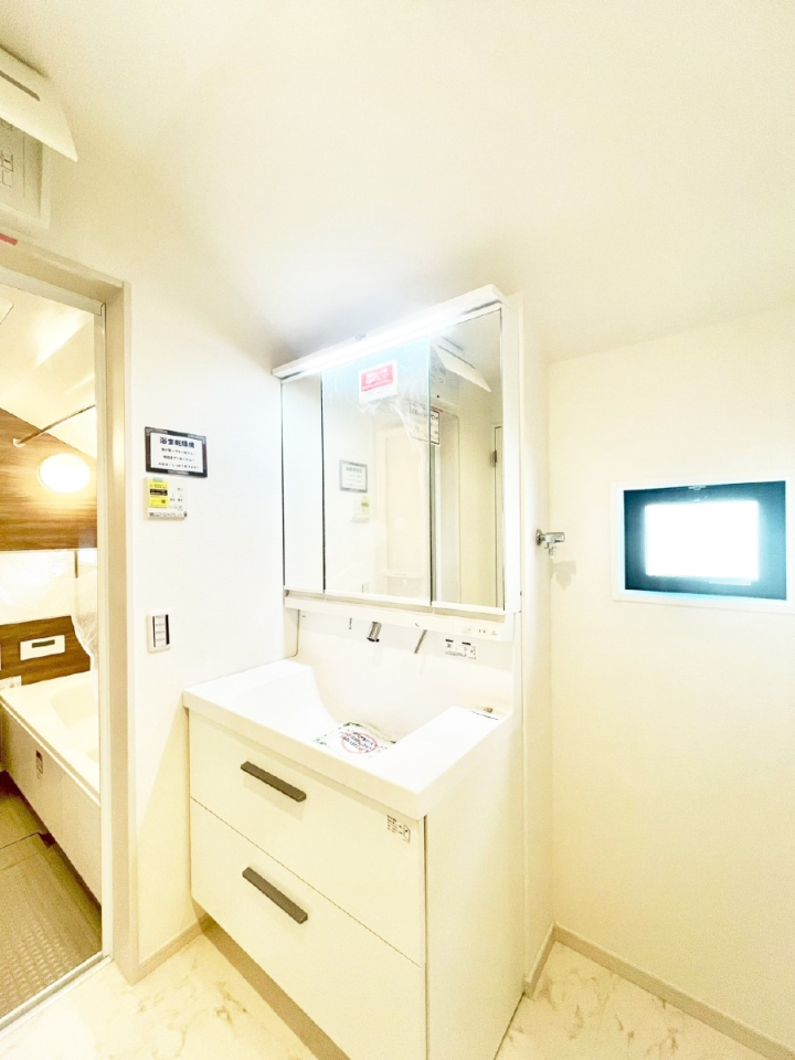 ���̑� ���邢���ʏ��͖����̐g�x�x���y�����ł����Ⴂ�����ł��B    